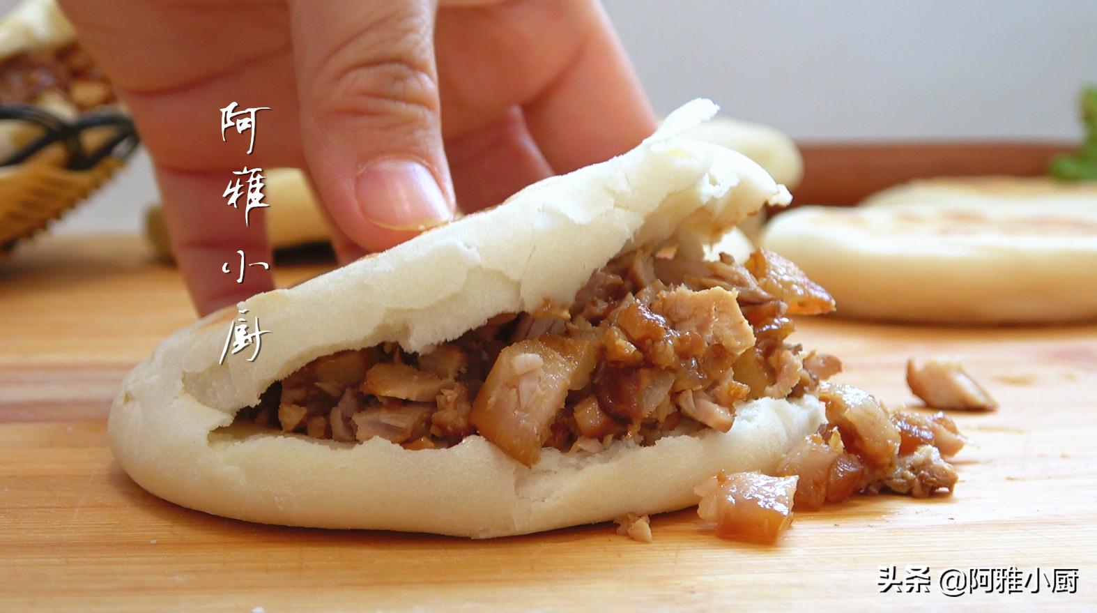 肉夹馍最简单家常做法，从烙馍到卤肉，配方比例一步步教你，真香