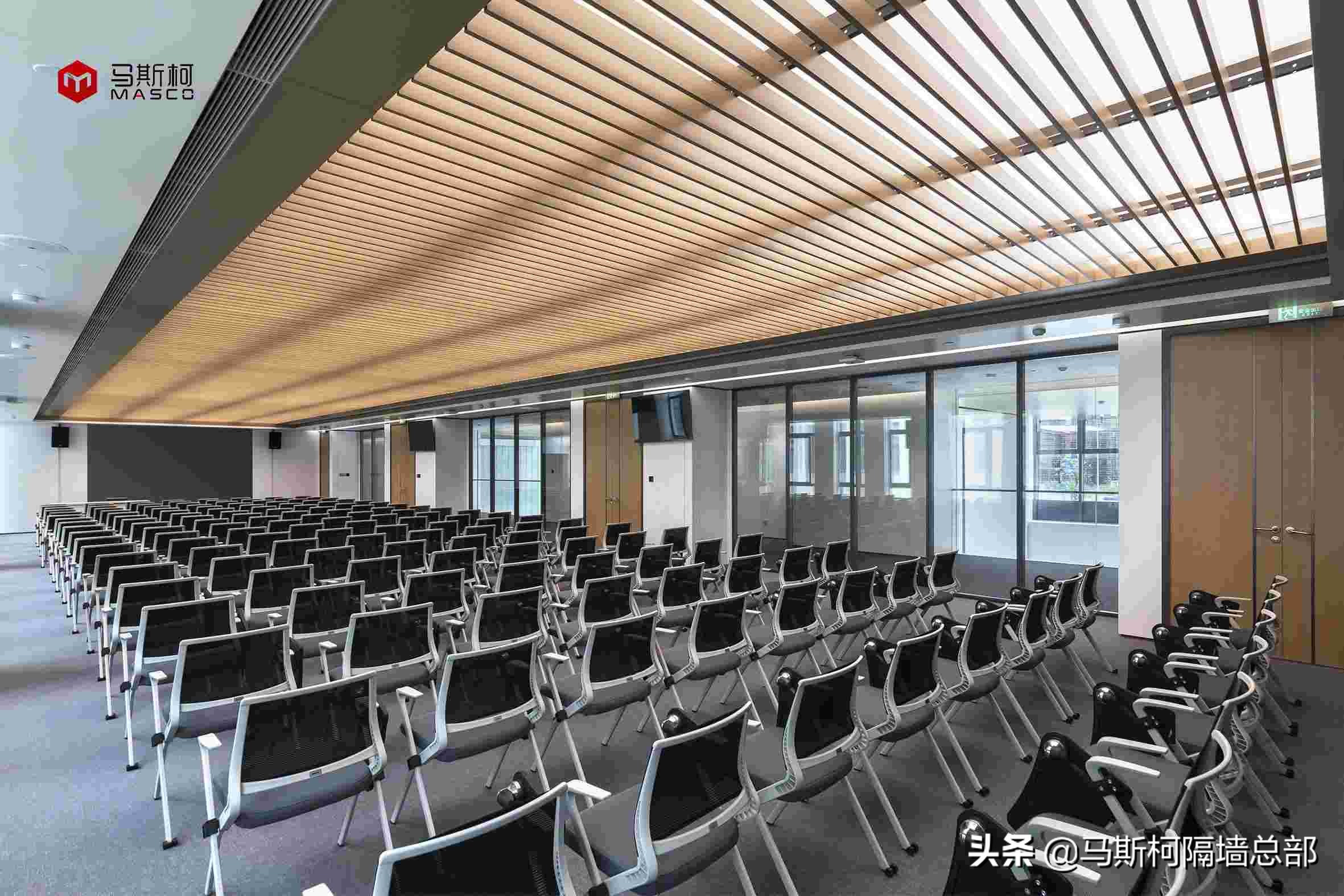 办公室防火玻璃隔断图片,办公室断桥铝防火大玻璃隔断