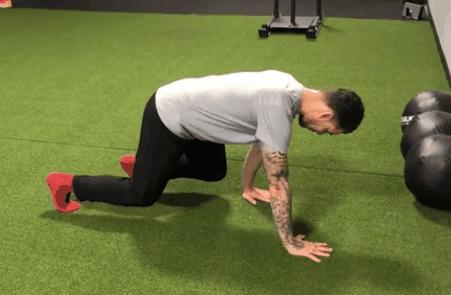 膝内扣和小腿外翻先纠正哪个,膝内扣膝盖外翻