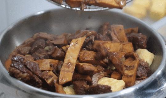 太香了连吃3碗米饭,牛筋牛板筋火锅