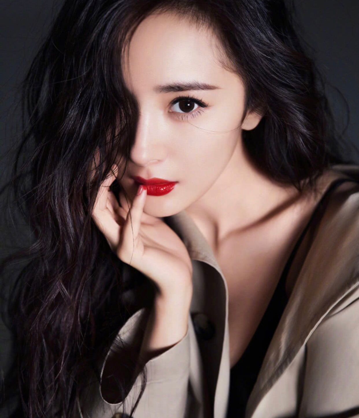 新晋十大神仙口红色号！别再抓着迪奥999不放啦，这里有更美的