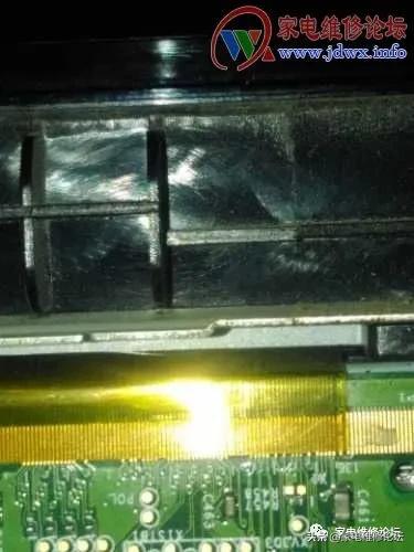 屏边板排线焊接,液晶电视屏边板软排线怎么焊接