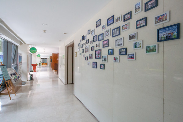 三亚无边泳池海景,三亚网红顶层180度独立无边泳池