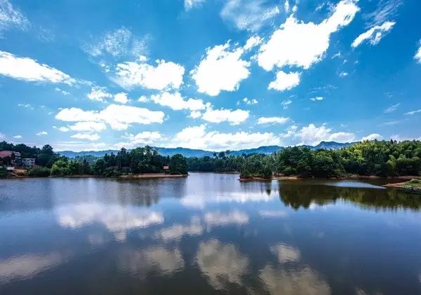 綦江区哪些地方好玩,綦江自然美景在哪里看啊