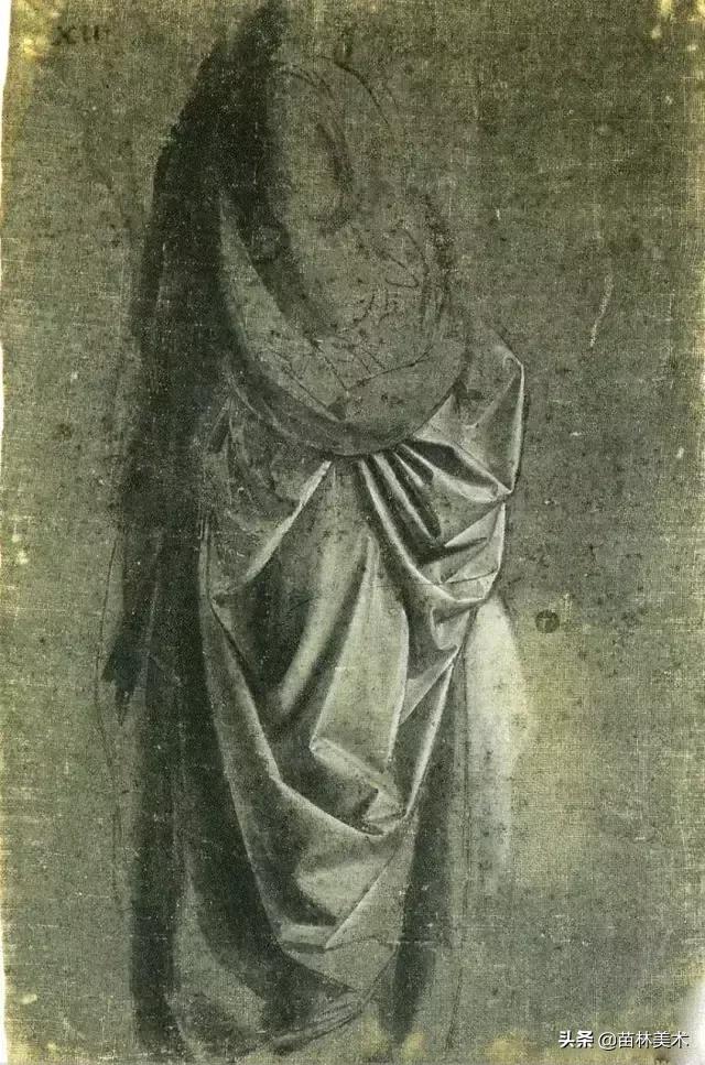 素描简单的衬布褶,素描衬布非常暗