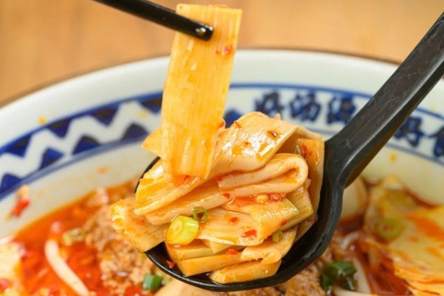 蒙自源米线团购全国通用双人套餐,蒙自源米线180块套餐