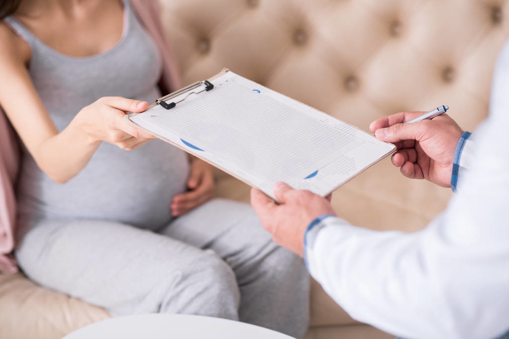 孕期大排畸检查二维超声,大排畸检查胎儿偏小2周有问题吗