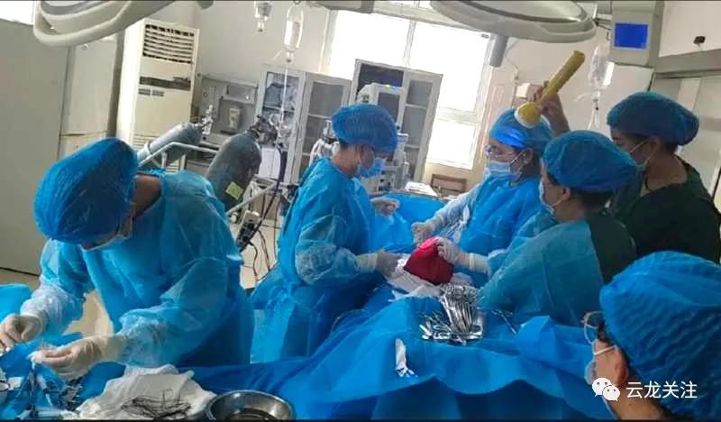 危急孕产妇急救转诊演练,危重产妇应急演练