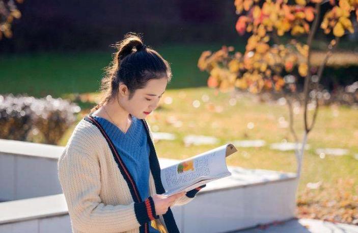 针对读书无用论最好的反驳,龙应台劝孩子读书的话