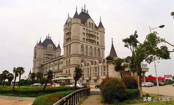 国内“最美高速服务区”大比拼，你去过哪个？