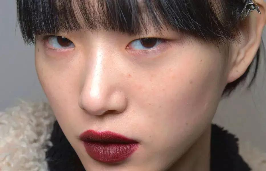 刘雯贺聪巴黎时装周完整版,巴黎时装秀贺聪