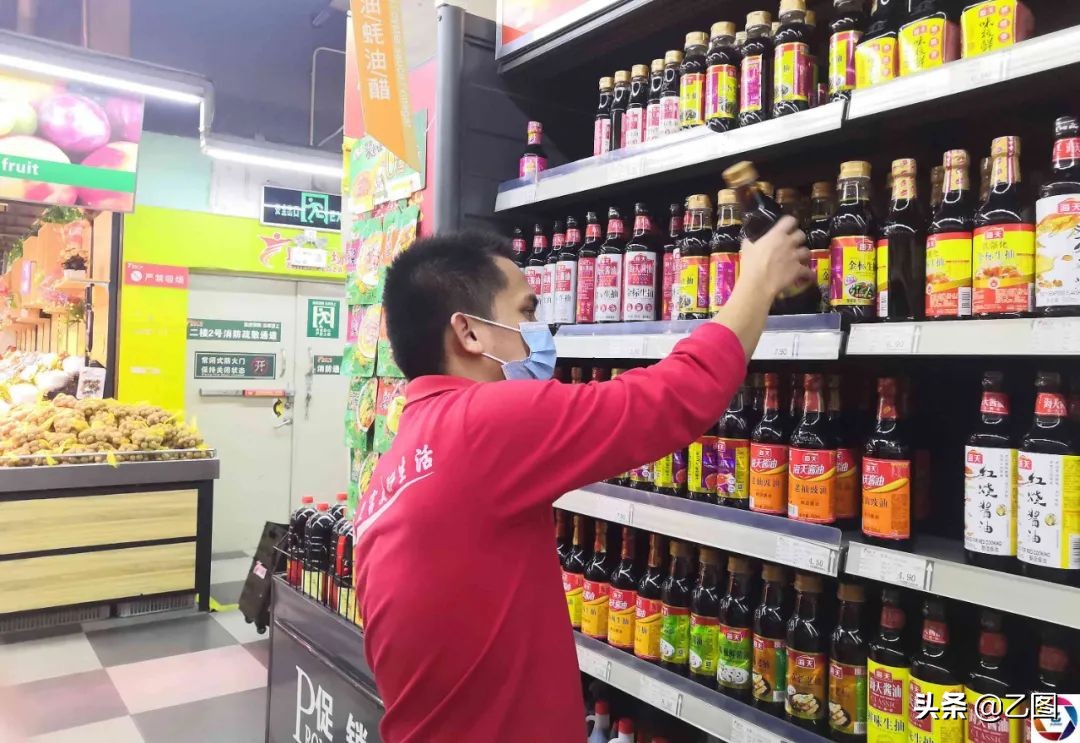 6个月的男宝才15斤,6个月的男婴体重才5公斤是正常吗