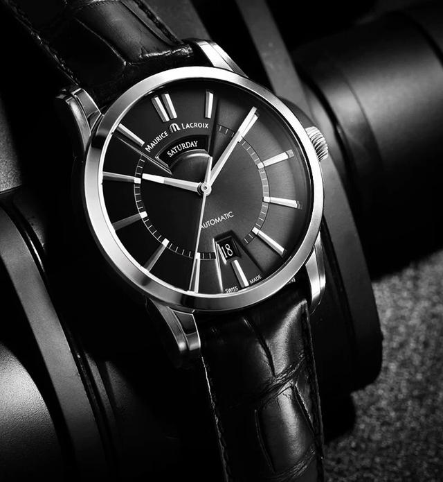 斩获多项国际设计大奖的产品,荣获日内瓦博览会金奖手表