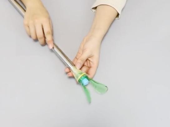 鸡毛飞上天拖把变废为宝,变废为宝手工制作简单环保拖把