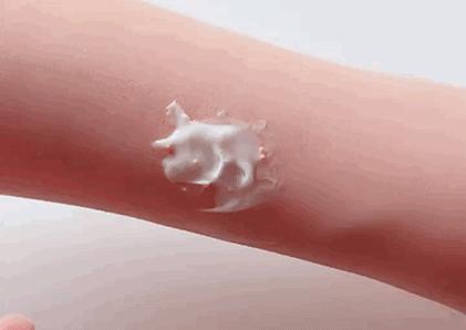 林允美白秘籍是坚抹身体乳！评测英皇室百年牌子身体乳有多好用？