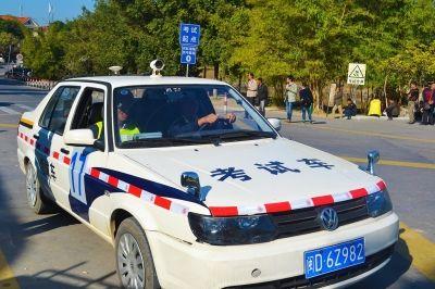 为啥有的人科目三考不了,为什么科目三教练不上车