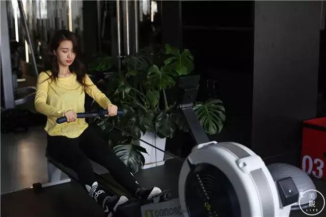 漂亮的肚皮舞老师,优秀而又美丽的肚皮舞老师