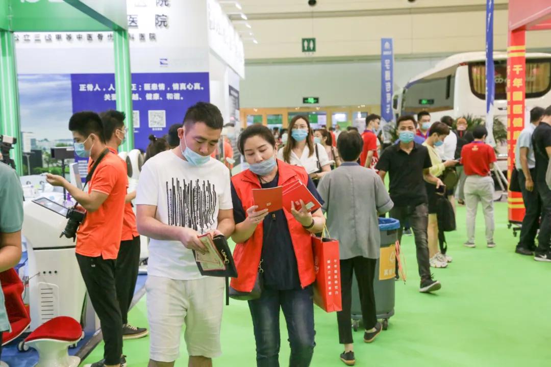 大咖云集国内知名专家来我院义诊,康复专家齐上阵义诊来袭暖群心