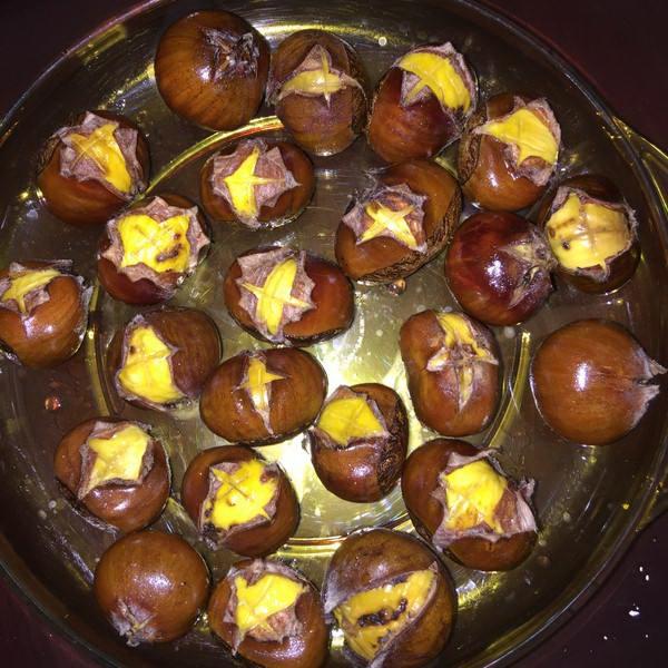 糖炒板栗怎么让它软糯,糖炒板栗不裂口的秘诀