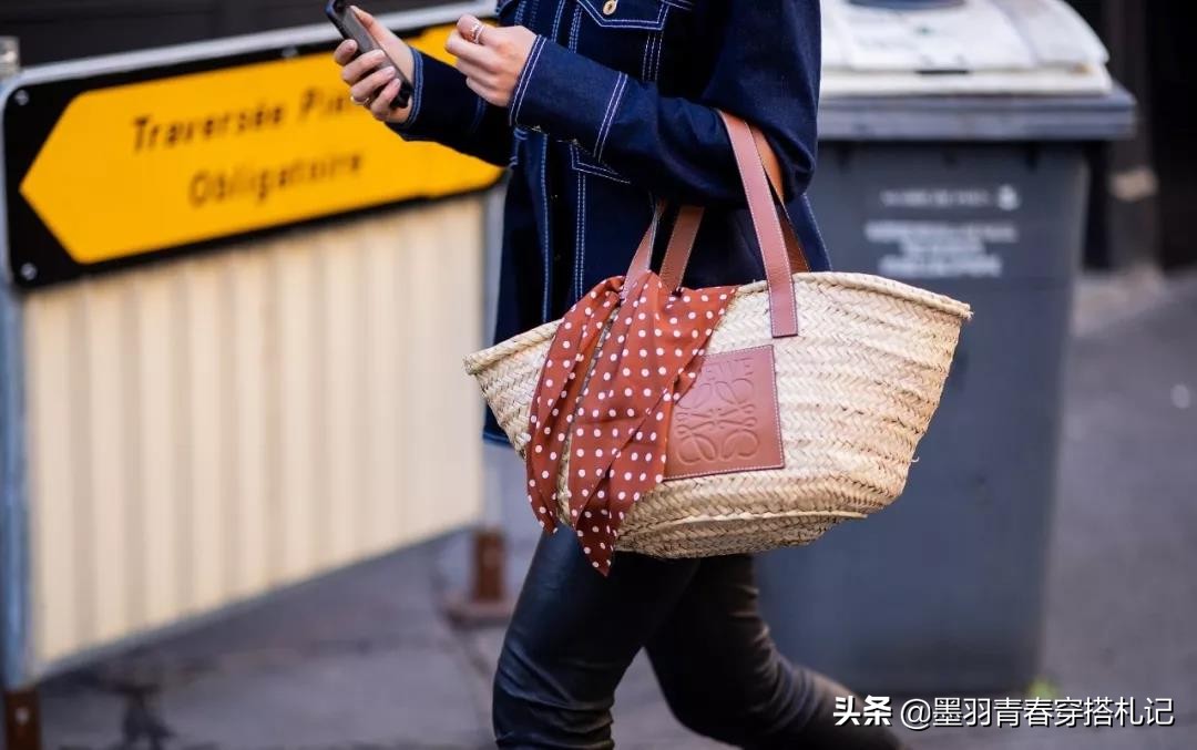 丝巾系法不包头,丝巾配无领衬衫系法