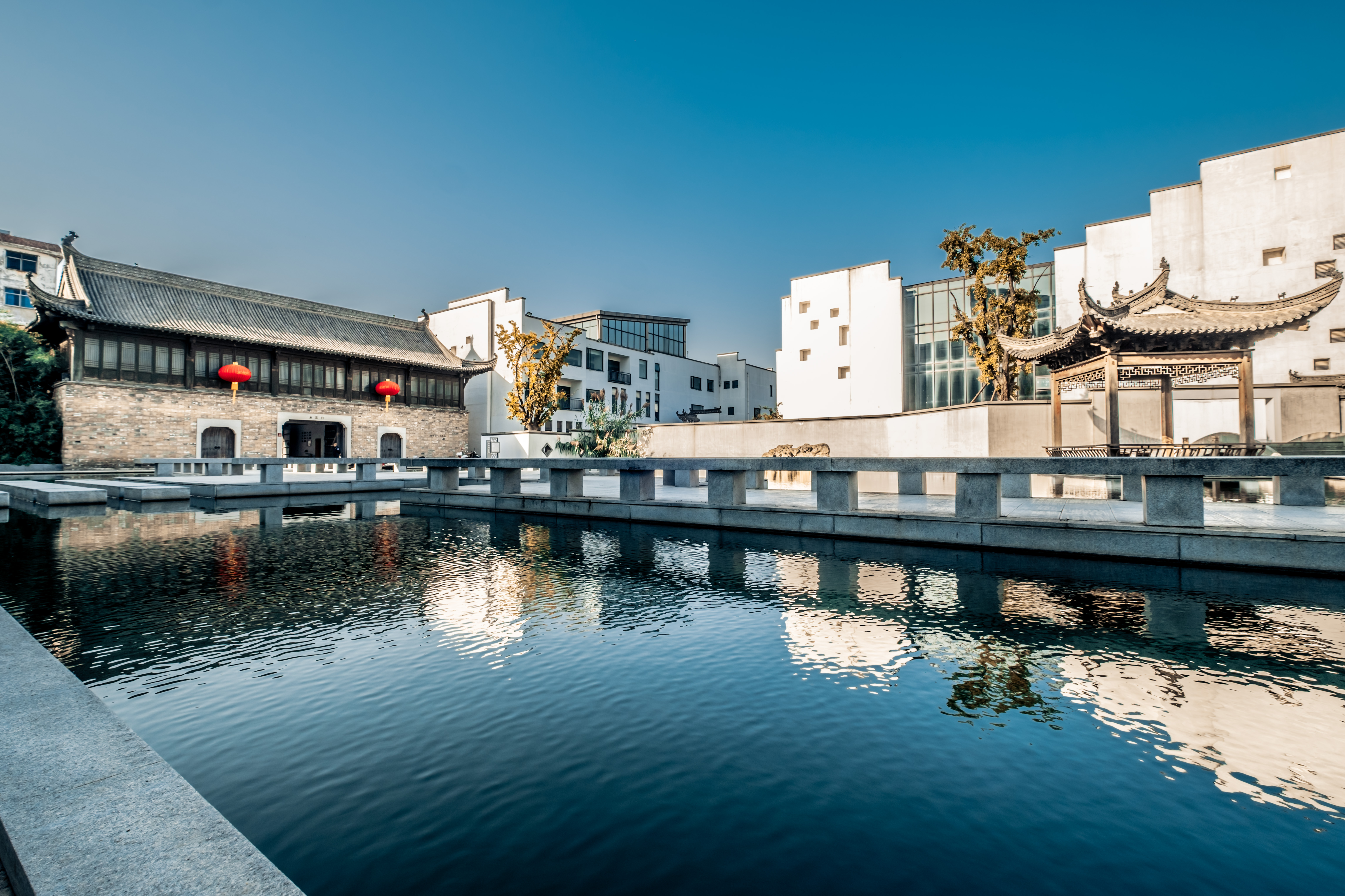 鼎晖投资到访中国醉美酒厂——高炉家徽酒集团