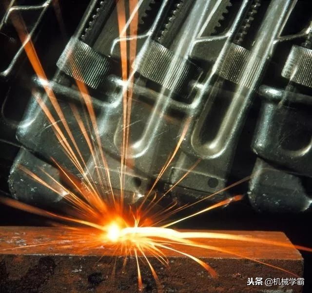 钻头断了丝锥没断什么原因,丝锥钻头断在孔里怎么弄出来