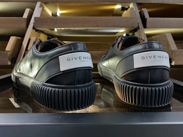 纪梵希镂空鞋,纪梵希黑色鞋