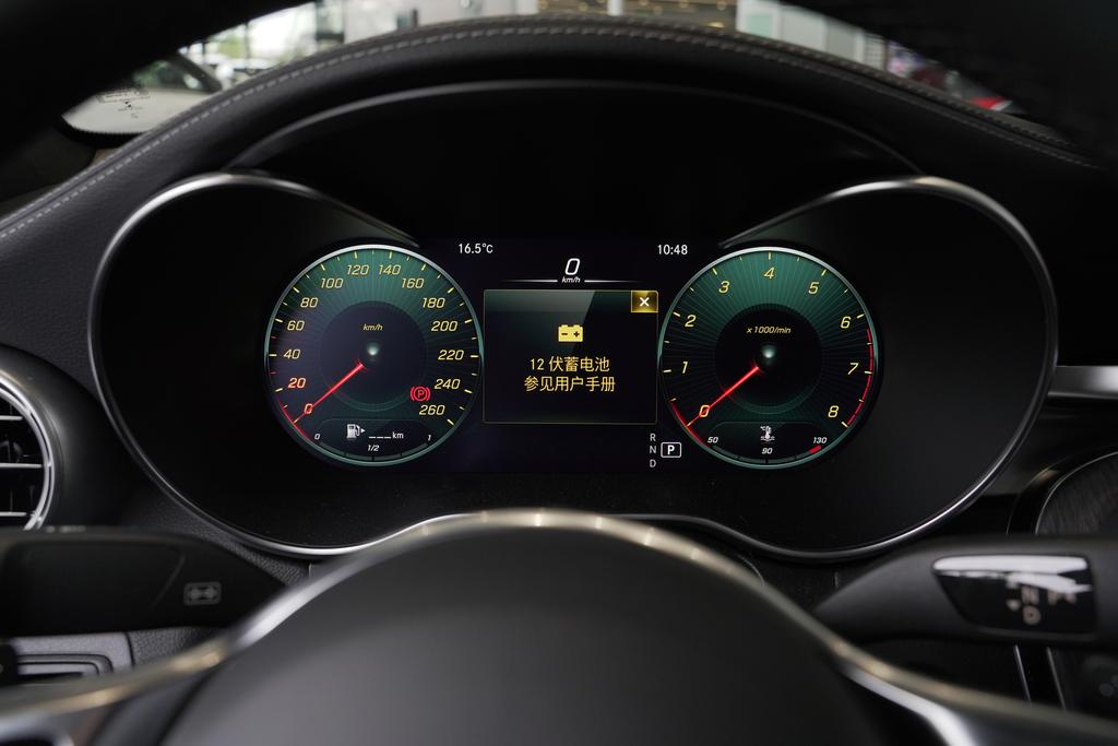 奔驰glc4maticamgline轿跑suv,奔驰glcsuv霸气出场