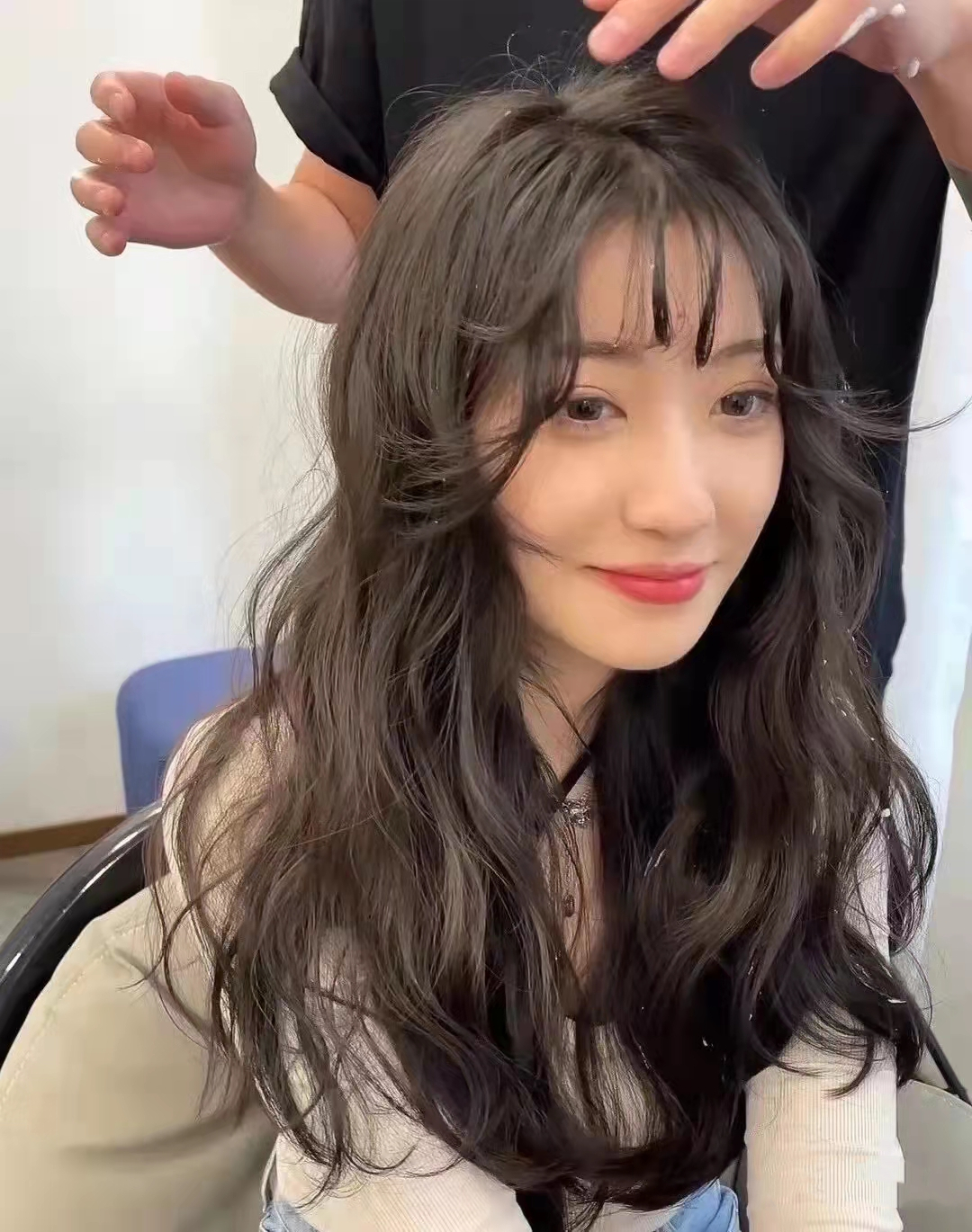 烫发之后觉得不好看的补救方式,烫发以后有什么要关注的吗