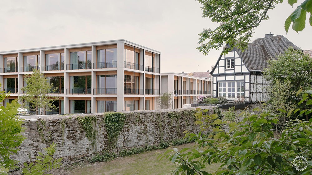 德国拆除柏林苏军雕像,拆除奥斯特洛夫斯基雕像