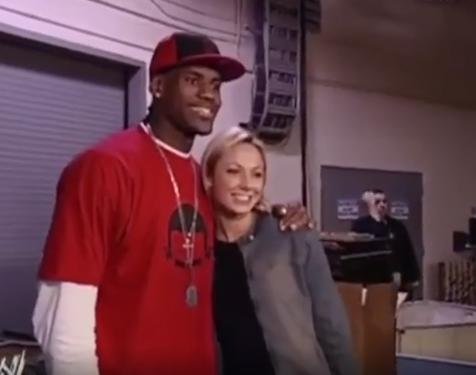 勒布朗詹姆斯nba2k18,詹姆斯wwe合影