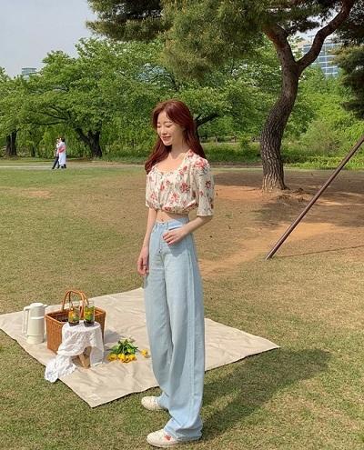 身材偏瘦干瘪女生夏季怎么穿,适合干瘦女生的穿搭