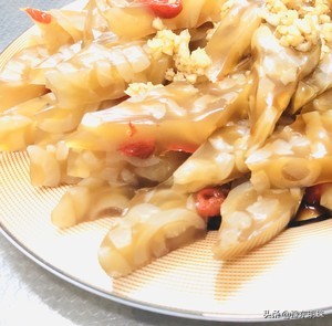 电饭锅肉皮冻家常做法,用电饭锅做肉皮冻的家常做法