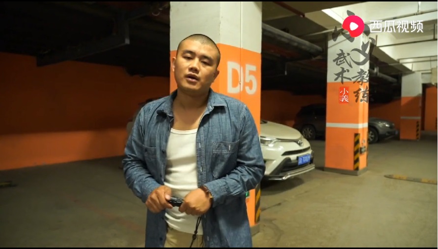 女性防身神器视频大全,女子防身武器合法便携