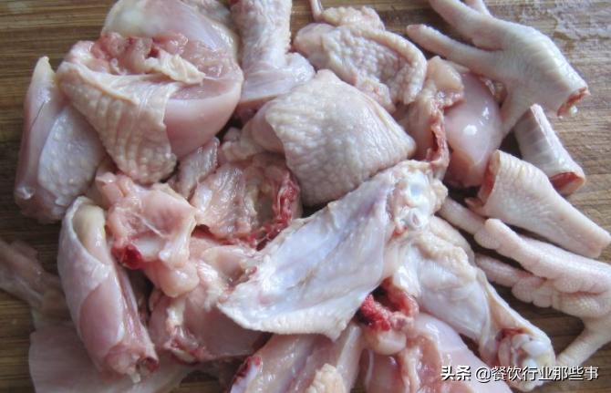 红烧鸡怎么烧又嫩又入味,红烧鸡怎么能出味