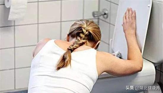 孕妇吃啥吐啥怎么缓解,孕期吃什么吐什么怎么改善