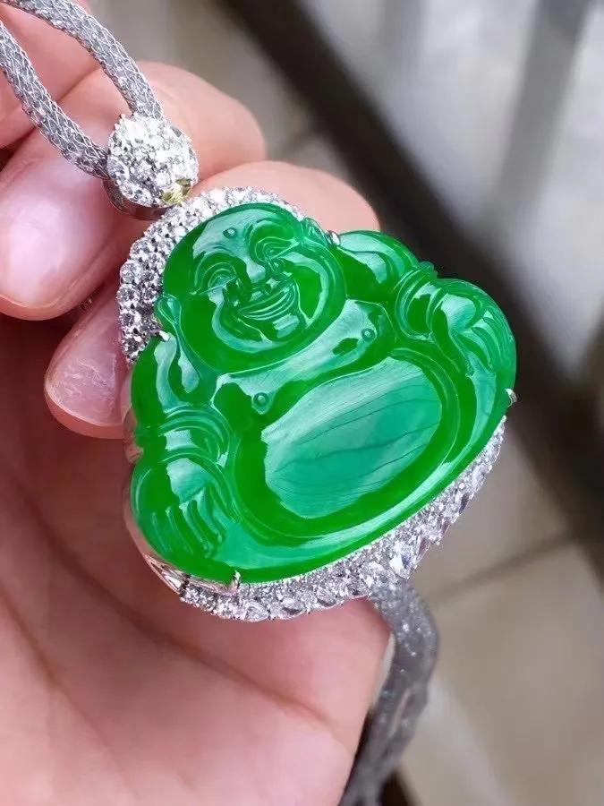 100元翡翠手镯批发市场,翡翠批发市场在中国的哪里