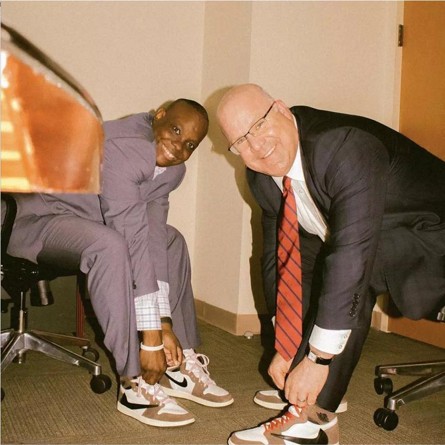 有特别配件的球鞋,拥有这些装备你也能秒变运动达人