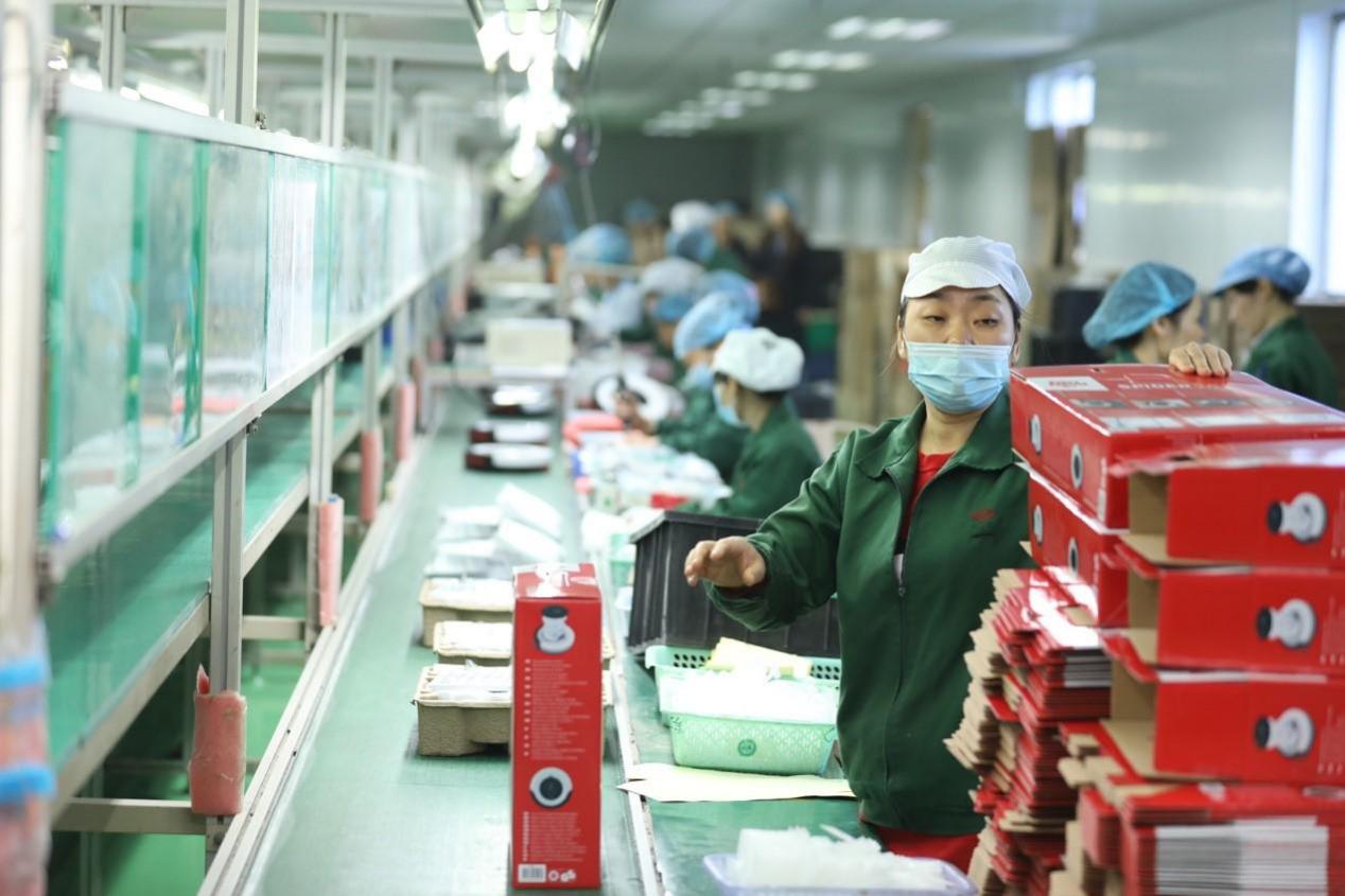 拼多多销量第一的扫地机器人,拼多多几十元扫地机器人靠谱吗