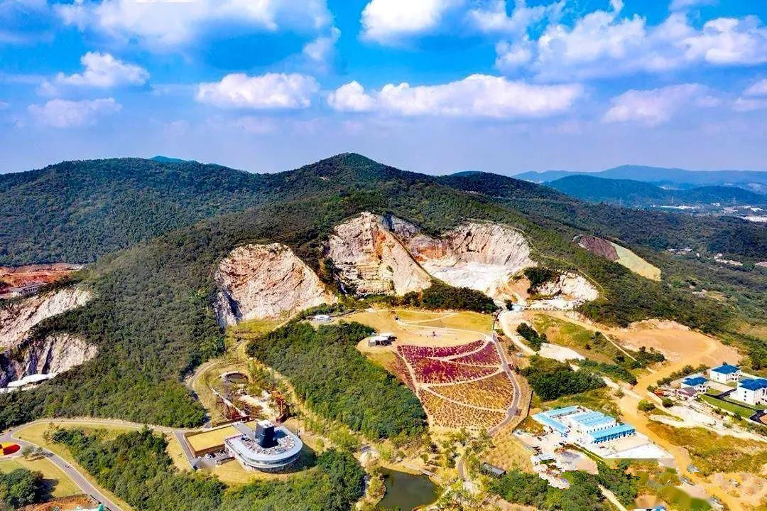 汤山矿坑公园,汤山矿坑公园项目