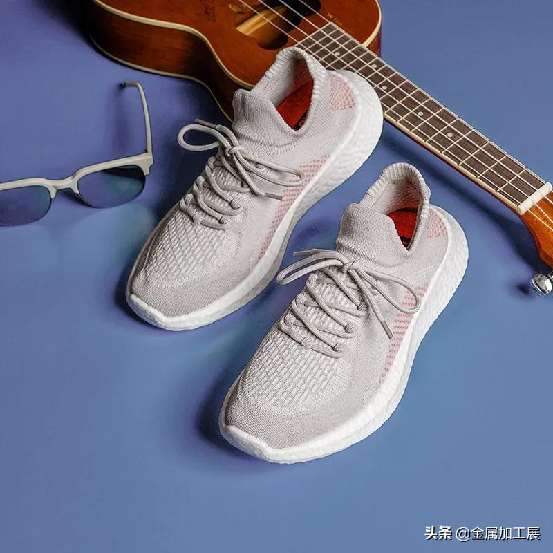 最强踩屎感的运动鞋,踩屎感很强的运动鞋