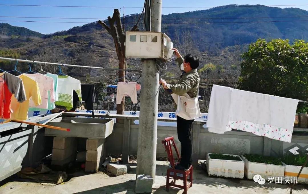 在疫情中逆行忙碌的罗田摄影人