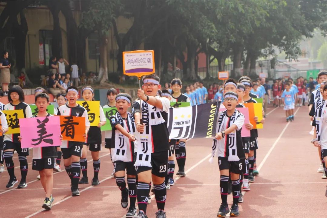 校园足球点燃绿茵梦想,校园足球联赛拉开序幕