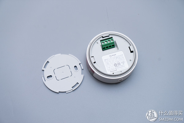 一站解决“独居老人”的安全问题——AqaraG2智能摄像机简评