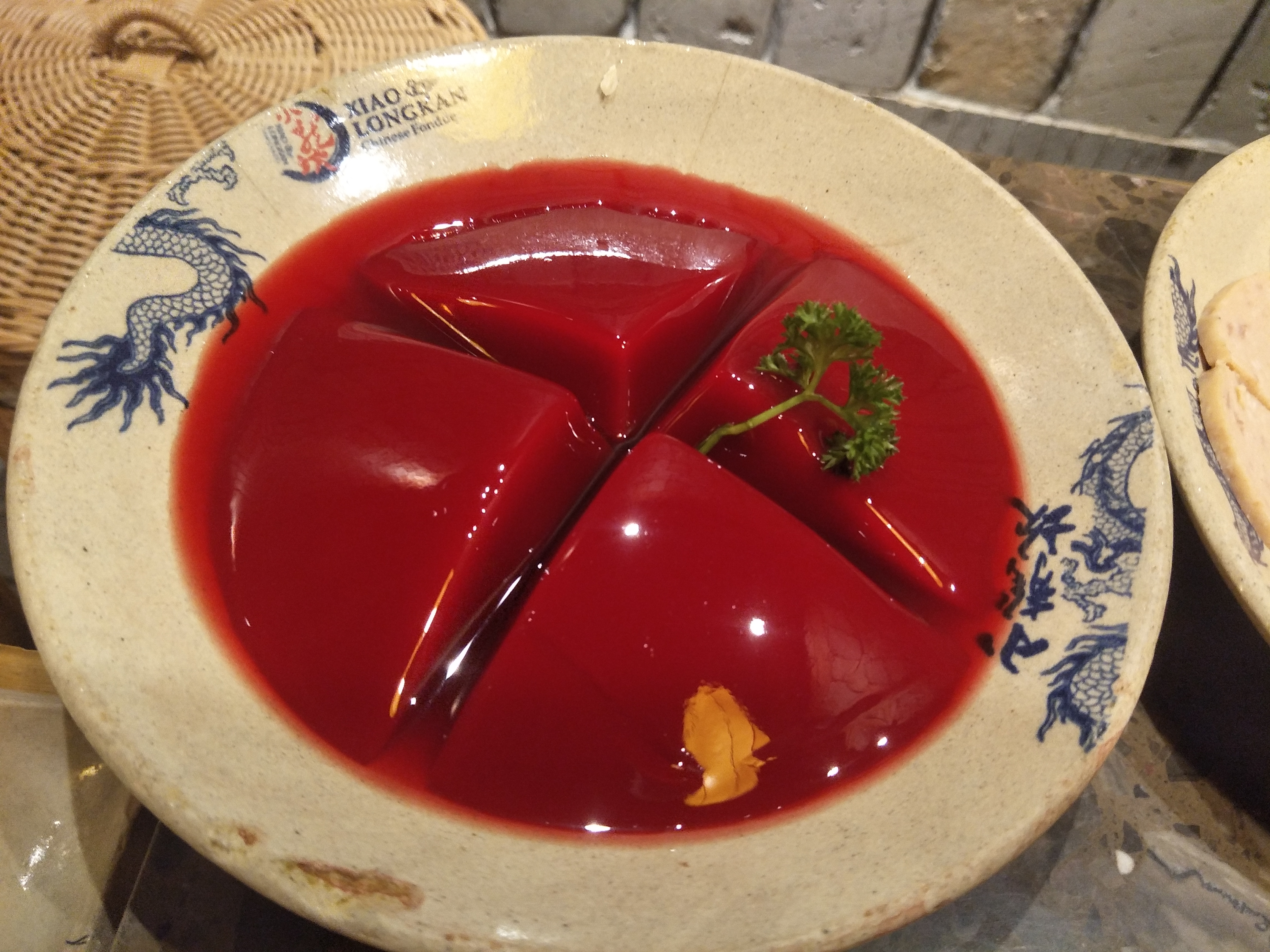 在家吃火锅都吃什么菜好,吃火锅必备什么菜最好