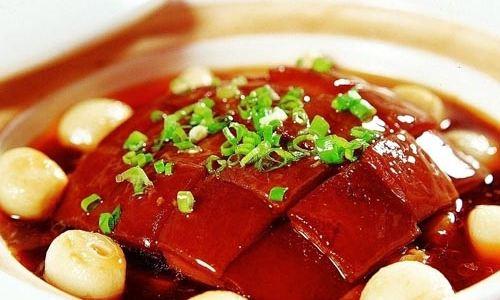 朝发夕至列车发车,长沙至丽江的飞机