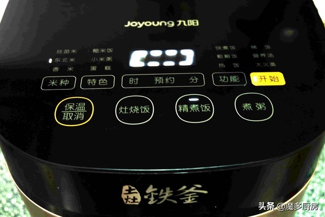 电饭锅烤鸡怎么做,电饭锅做烤鸡要什么腌料