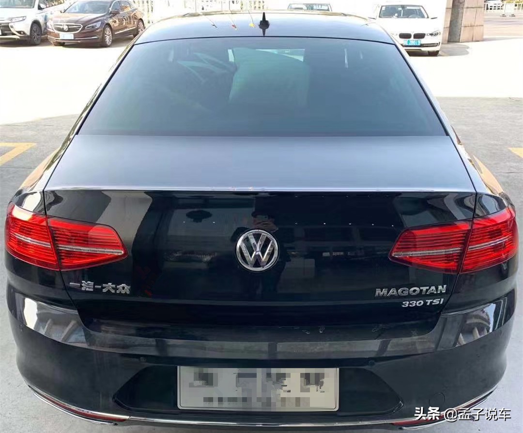 22万喜提大众迈腾,迈腾200万辆纪念版车主测评