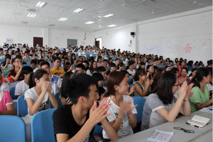 大学期间挂科对以后实习有影响嘛,大学期间挂科对毕业有多大影响