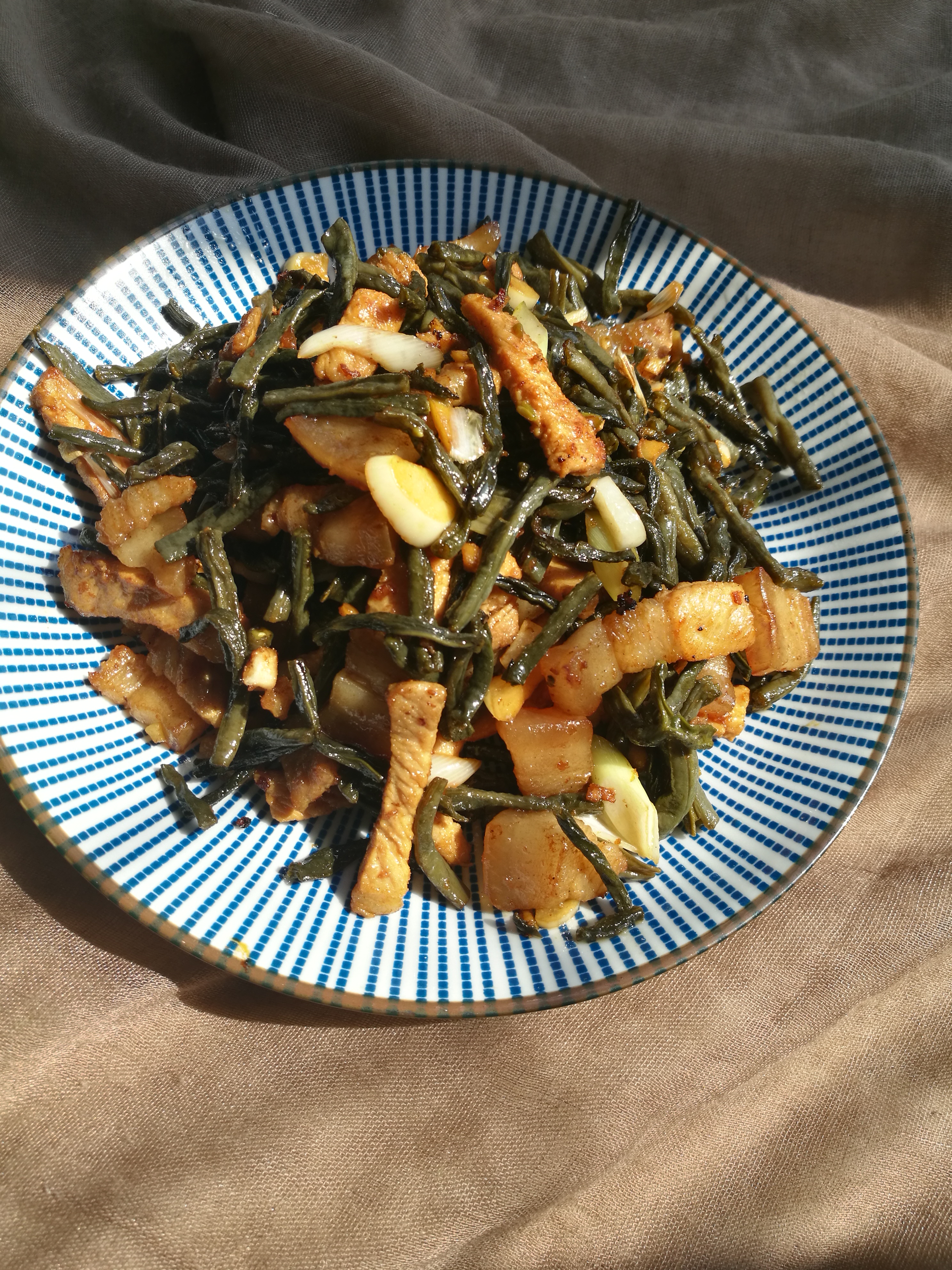 长豆角家常储存方法,长豆角不入味的方法